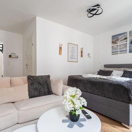 Wachau Oasis - Elegance With A Private Terrace Apartment เมาแตร์น ภายนอก รูปภาพ