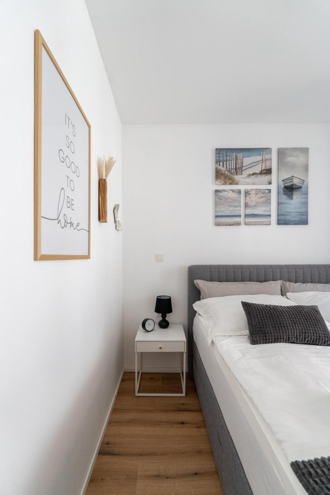 Wachau Oasis - Elegance With A Private Terrace Apartment เมาแตร์น ภายนอก รูปภาพ