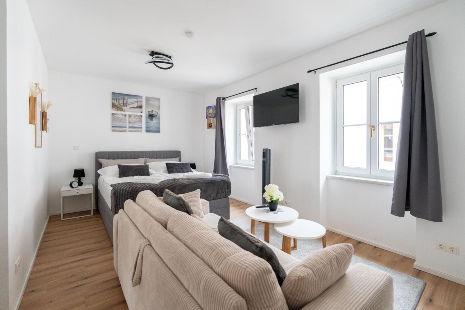 Wachau Oasis - Elegance With A Private Terrace Apartment เมาแตร์น ภายนอก รูปภาพ